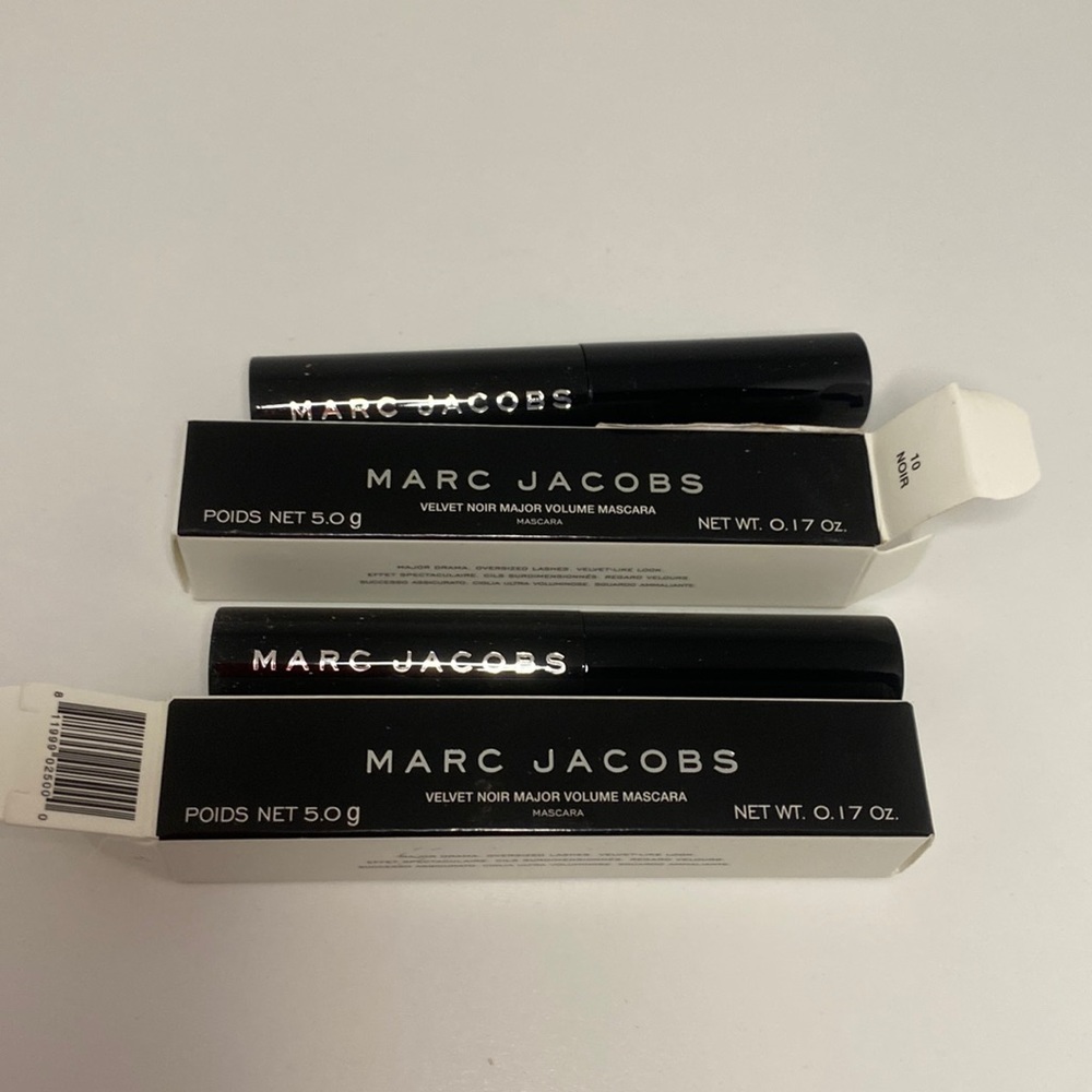 2 x MARC JACOBS VELVET NOIR MAJOR VOLUME MASCARA NOIR MINI SIZE .17 OZ NIB